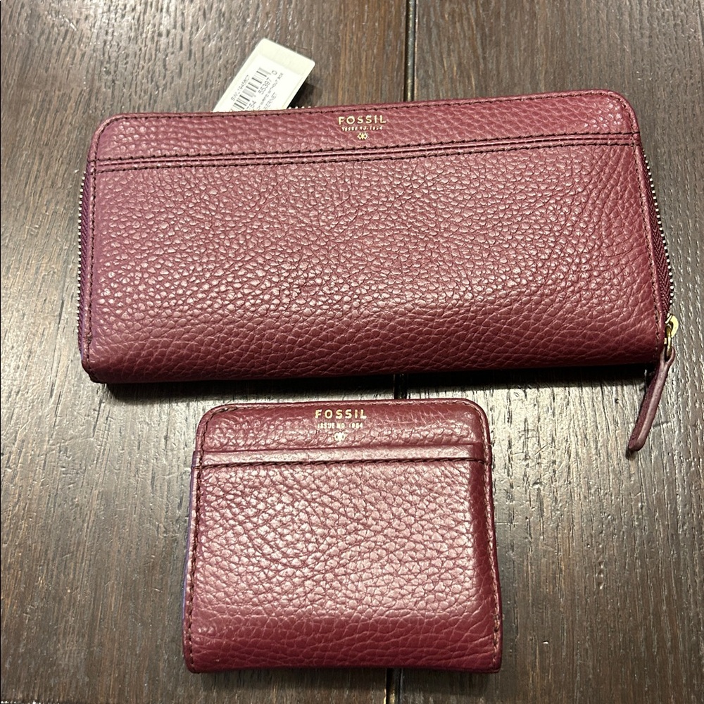Fossil Burgundy Leather Wallet and Card Holder Set